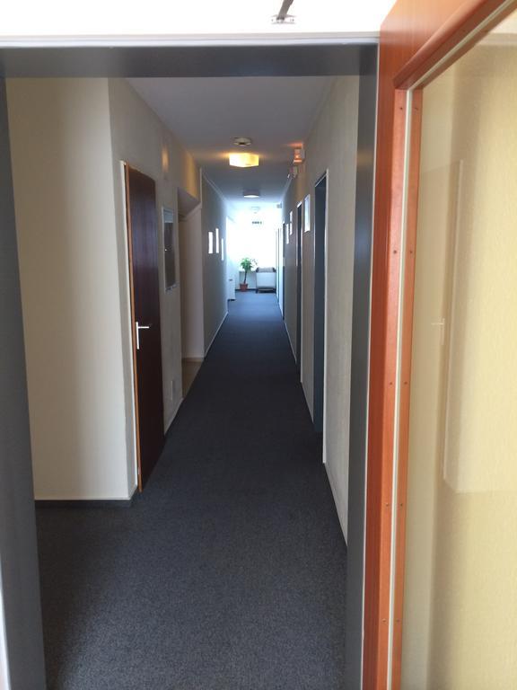 Stadthotel באד פאלינגבוסטל מראה חיצוני תמונה